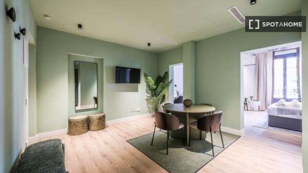 Estudio en alquiler en Embajadores, Madrid