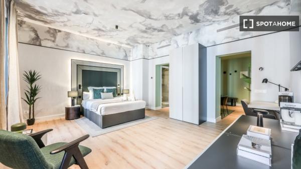 Estudio en alquiler en Embajadores, Madrid