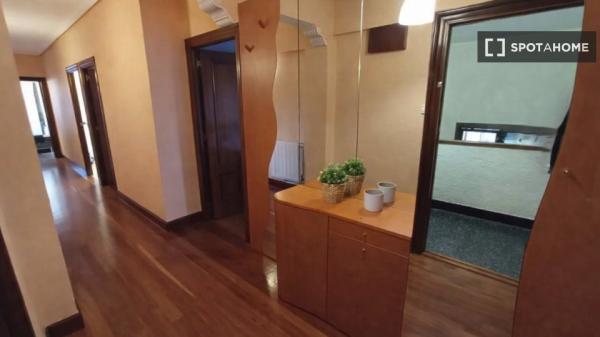 Piso en alquiler de 2 habitaciones en Muskiz, Bilbao