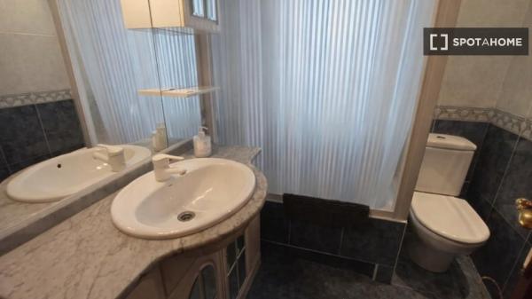 Piso en alquiler de 2 habitaciones en Muskiz, Bilbao