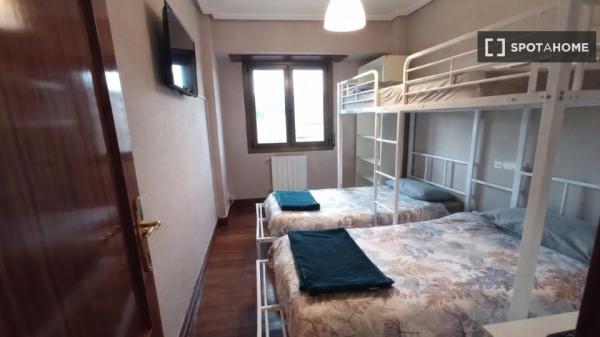 Piso en alquiler de 2 habitaciones en Muskiz, Bilbao