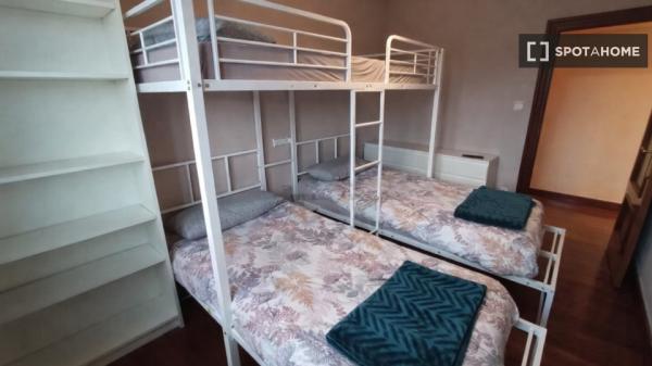 Piso en alquiler de 2 habitaciones en Muskiz, Bilbao