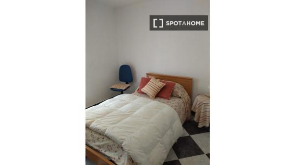 3-Zimmer-Wohnung zur Miete in Alicante