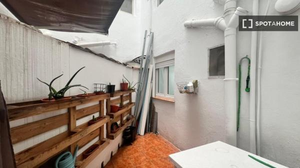 Studio for rent in El Grau, València