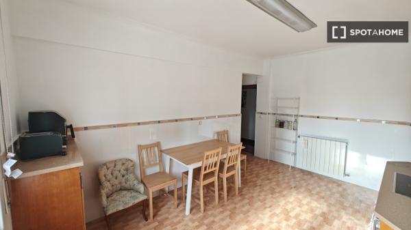 2-Zimmer-Wohnung zur Miete in Uribarri, Bilbao