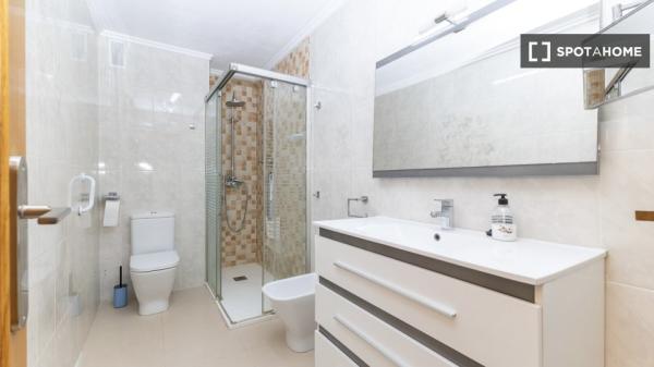 Habitación en piso compartido en alaquàs