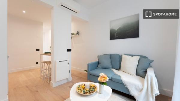 Appartement de 2 chambres à louer à Bellas Vistas, Madrid.