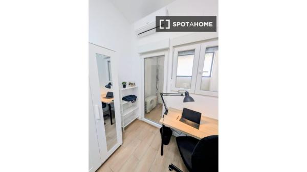 Estudio en alquiler en Burjassot, Valencia