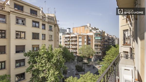 Piso de 2 habitaciones en alquiler en el Eixample, Barcelona
