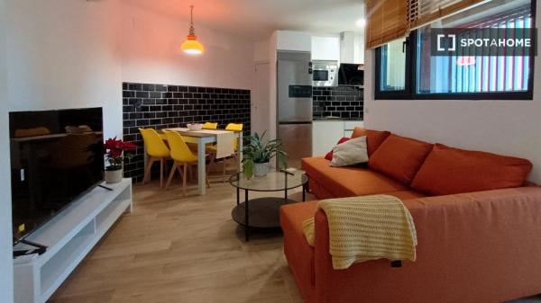 Pokój w mieszkaniu współdzielonym do wynajęcia w Almenara, Madryt.