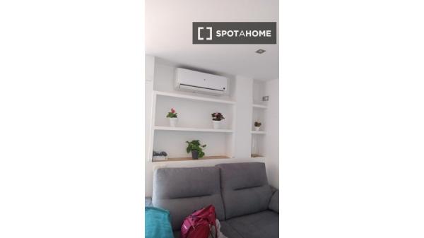 Piso completo de 2 habitaciones en Palma