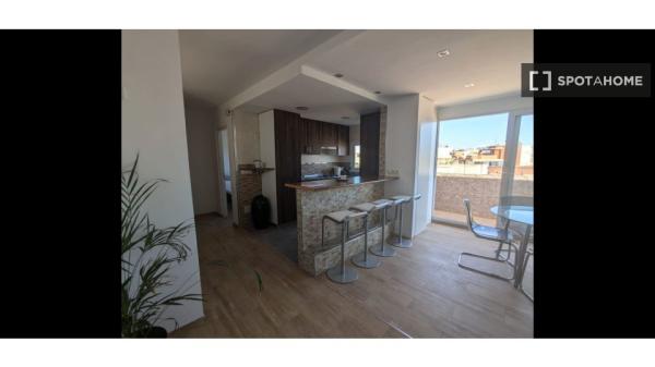 Piso completo de 2 habitaciones en Palma