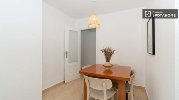 Piso de 2 habitaciones en alquiler en Mislata, Valencia