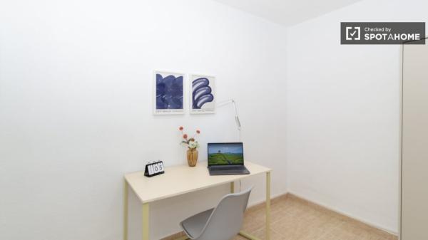 Piso de 2 habitaciones en alquiler en Mislata, Valencia