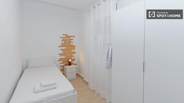 Piso de 2 habitaciones en alquiler en Mislata, Valencia