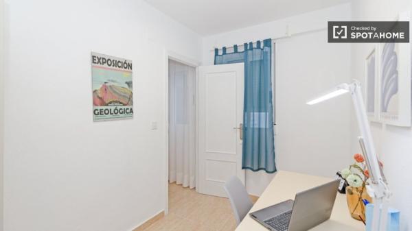 Piso de 2 habitaciones en alquiler en Mislata, Valencia