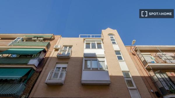 Chambre en colocation à louer, San Isidro, Madrid