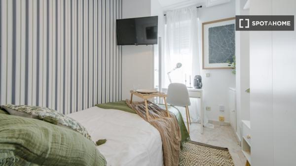 Chambre en colocation à louer, San Isidro, Madrid